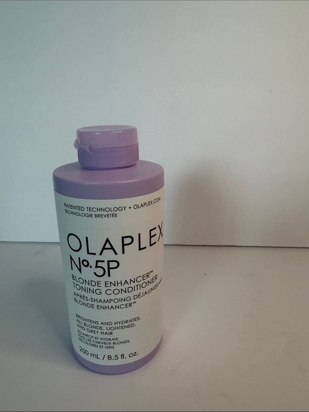 OLAPLEX No.5P Blonde Enhancer Toning Conditioner — Lavender Bottle